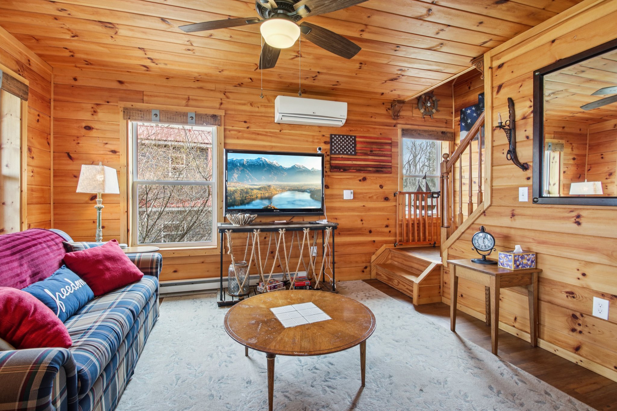 Main St-S0804-010.jpg