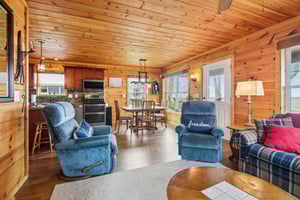 Main St-S0804-009.jpg