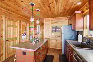 Main St-S0804-015.jpg