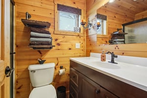 Main St-S0804-027.jpg