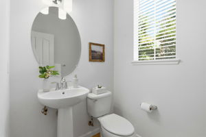 029_F8_112 Meadowview Ln