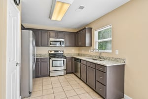 Nevis Ln-S3107-014.jpg