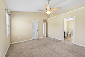 Nevis Ln-S3107-030.jpg