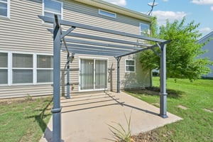 Nevis Ln-S3107-038.jpg
