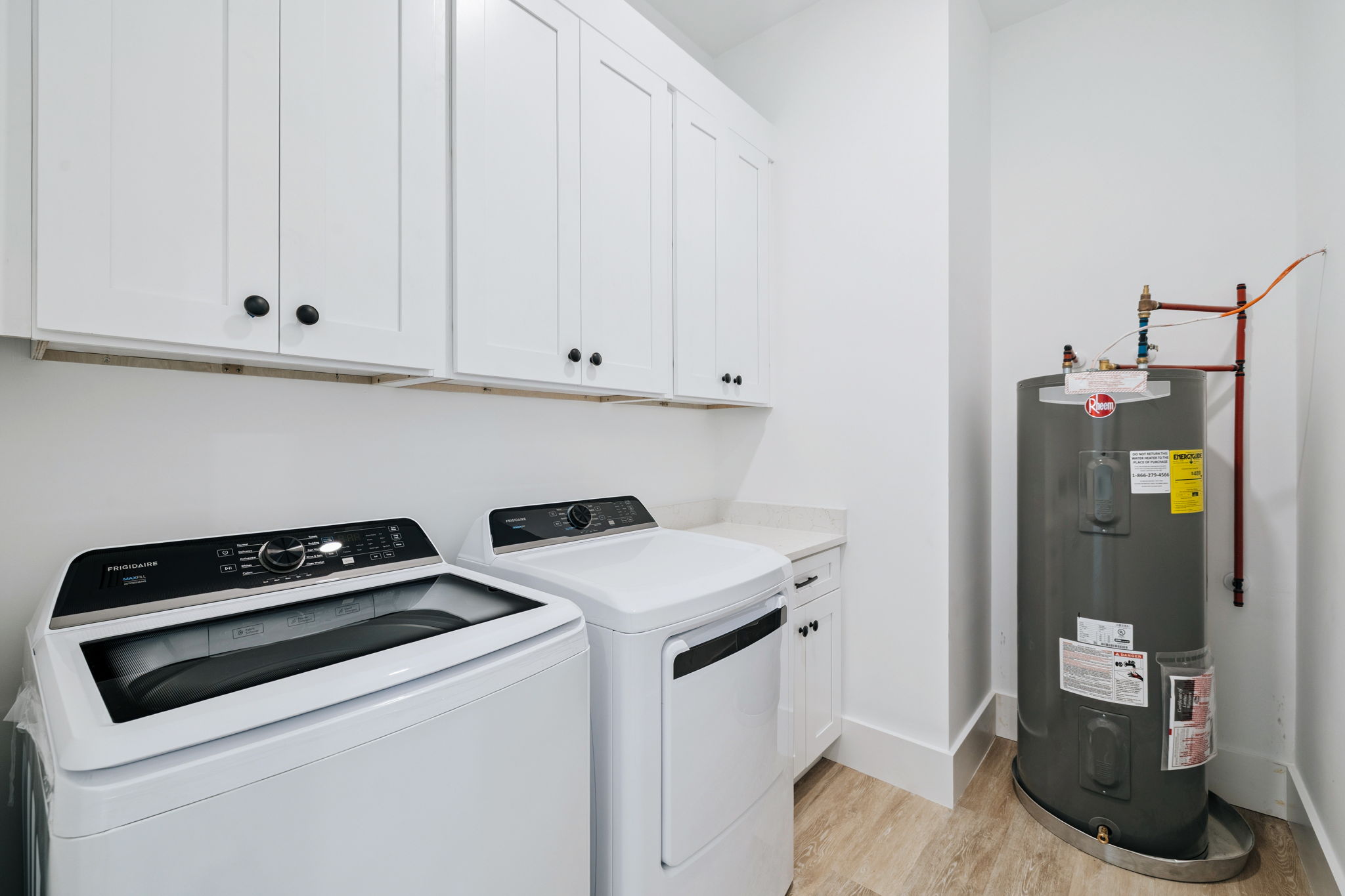 Array_112NorthKSt-41