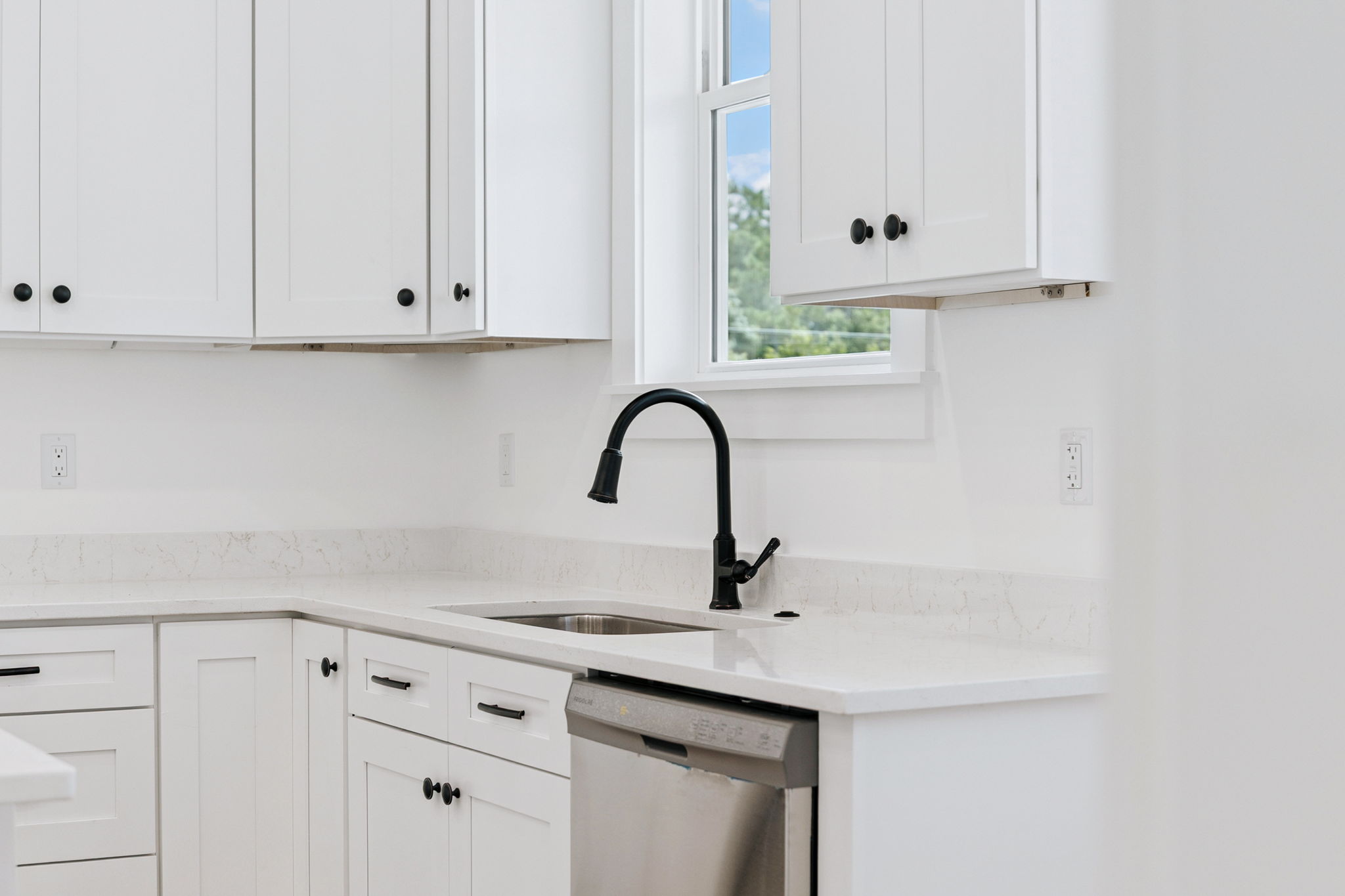 Array_112NorthKSt-63