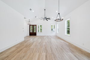 Array_112NorthKSt-36