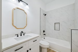 Array_112NorthKSt-42