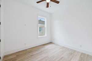 Array_112NorthKSt-50