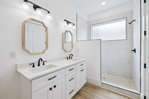 Array_112NorthKSt-56