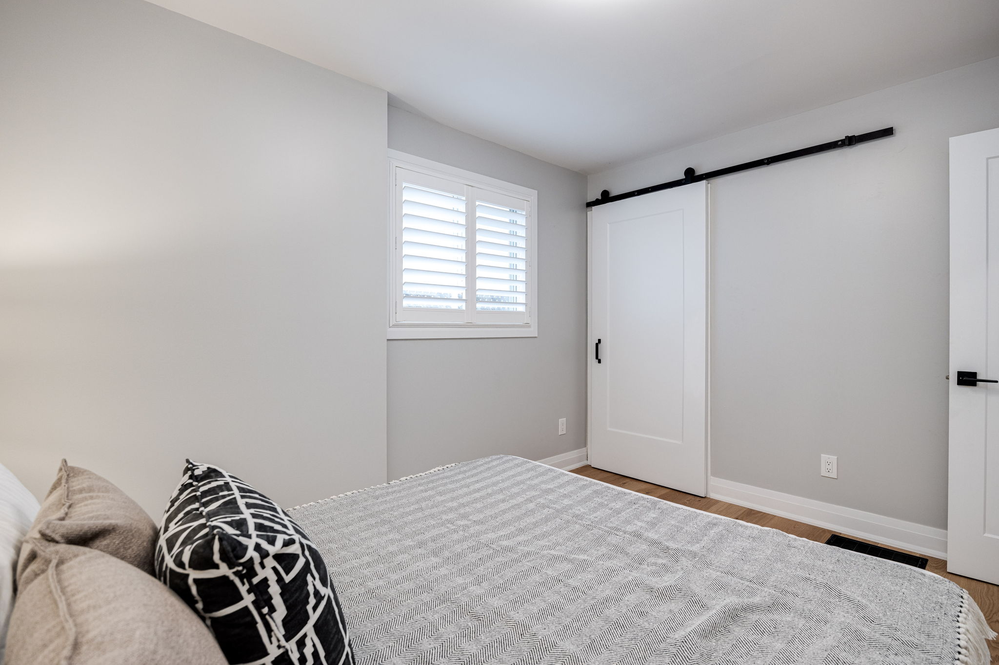 Richmond Hill property showcase — delivered property photograph 19