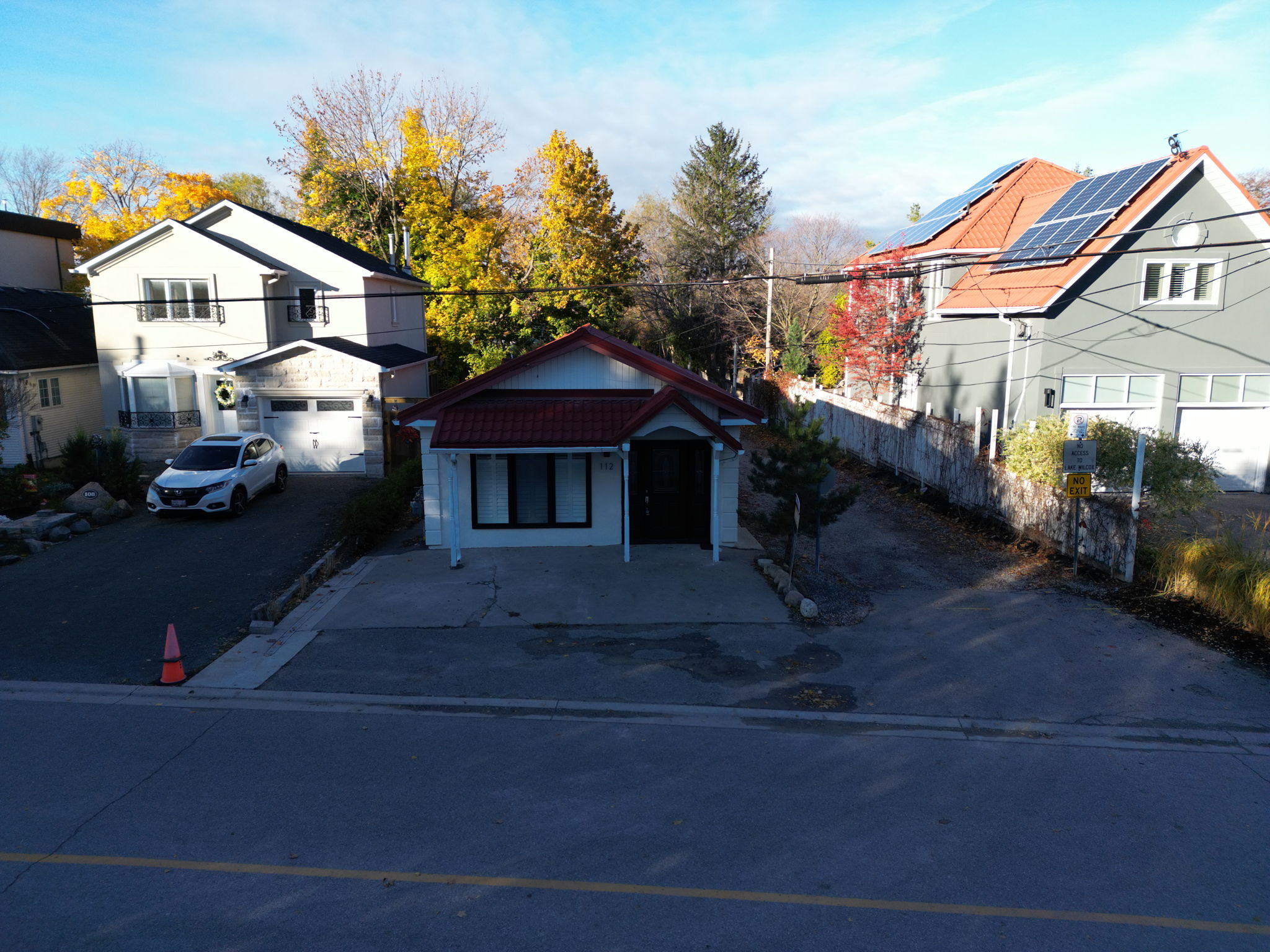Richmond Hill property showcase — delivered property photograph 30