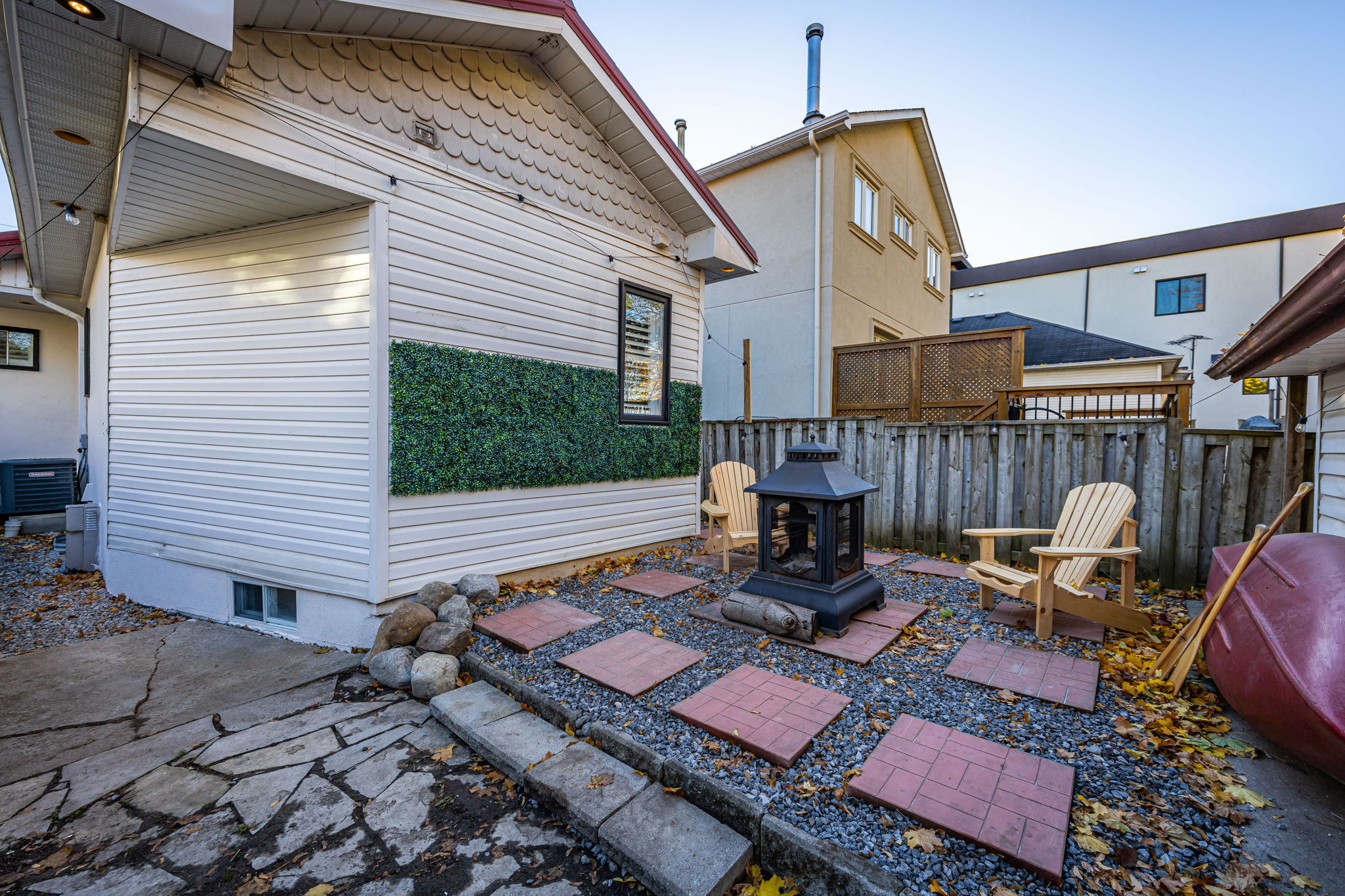 Richmond Hill property showcase — delivered property photograph 44