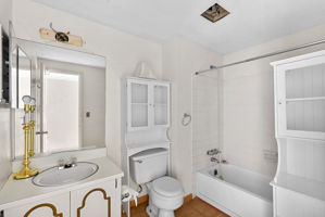  Photo 23