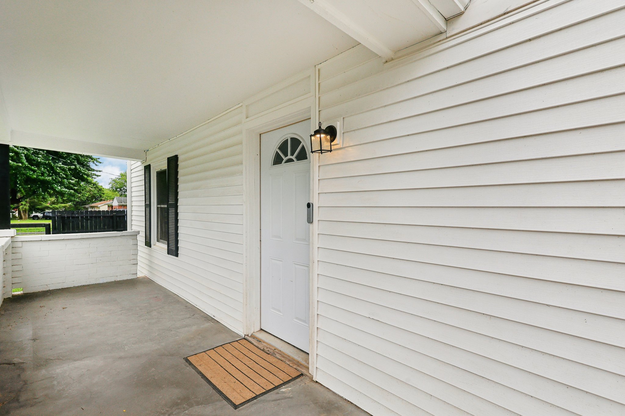 S Supinger Ave-2305-007.jpg