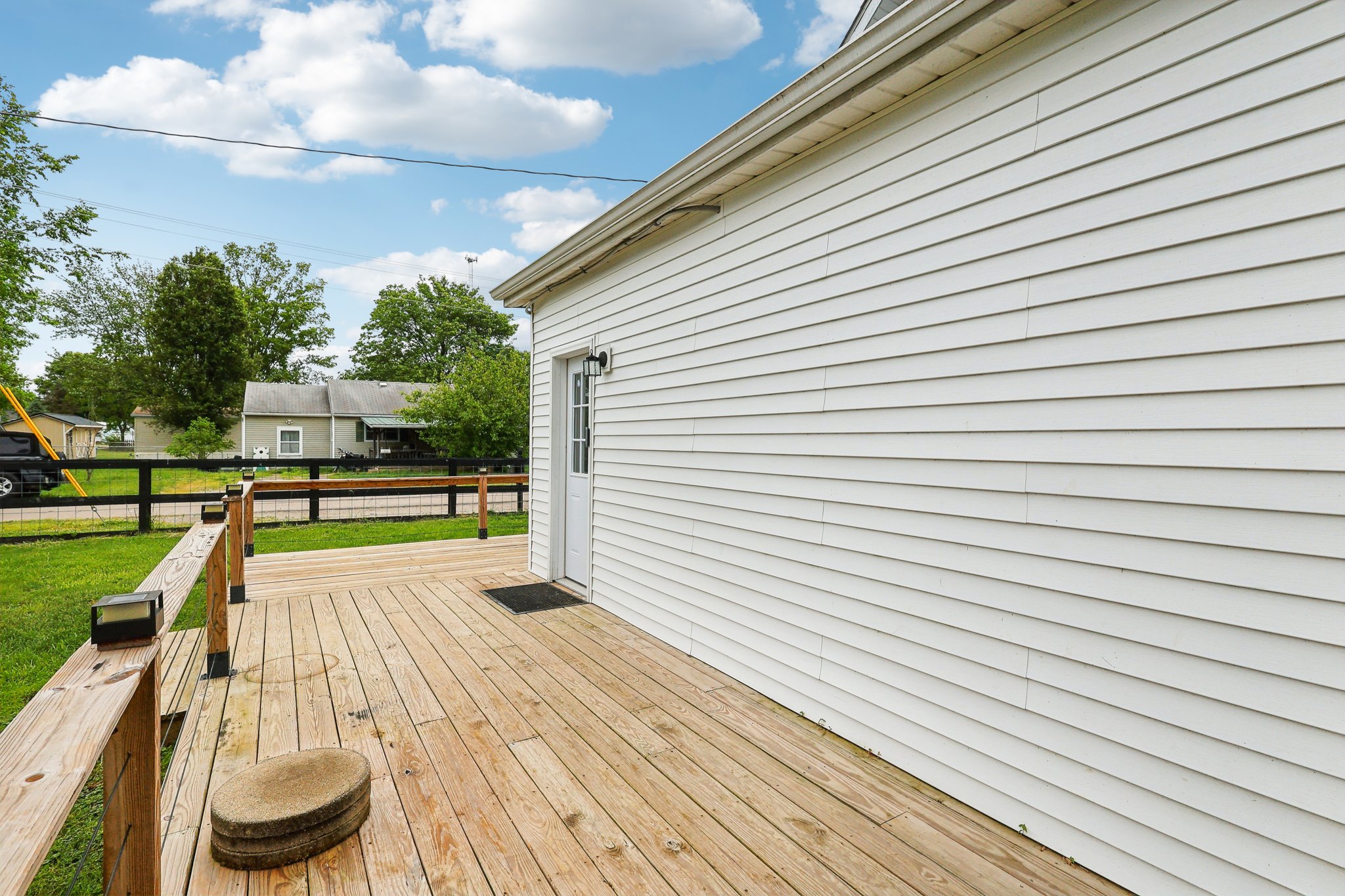 S Supinger Ave-2305-029.jpg