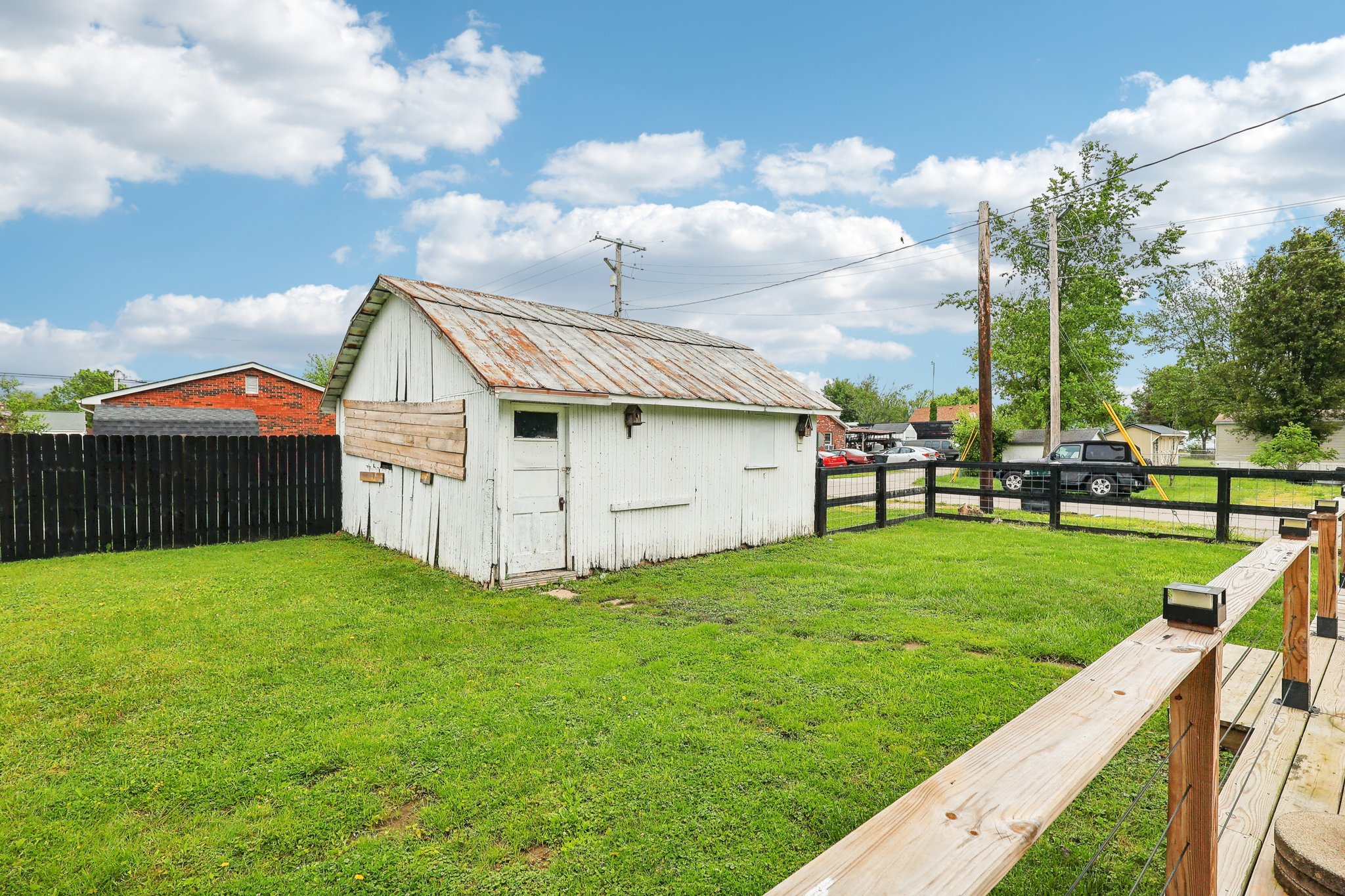 S Supinger Ave-2305-033.jpg