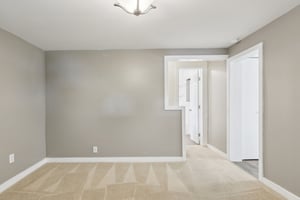 S Supinger Ave-2305-019.jpg