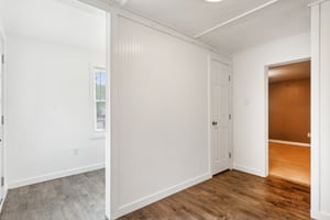 S Supinger Ave-2305-024.jpg