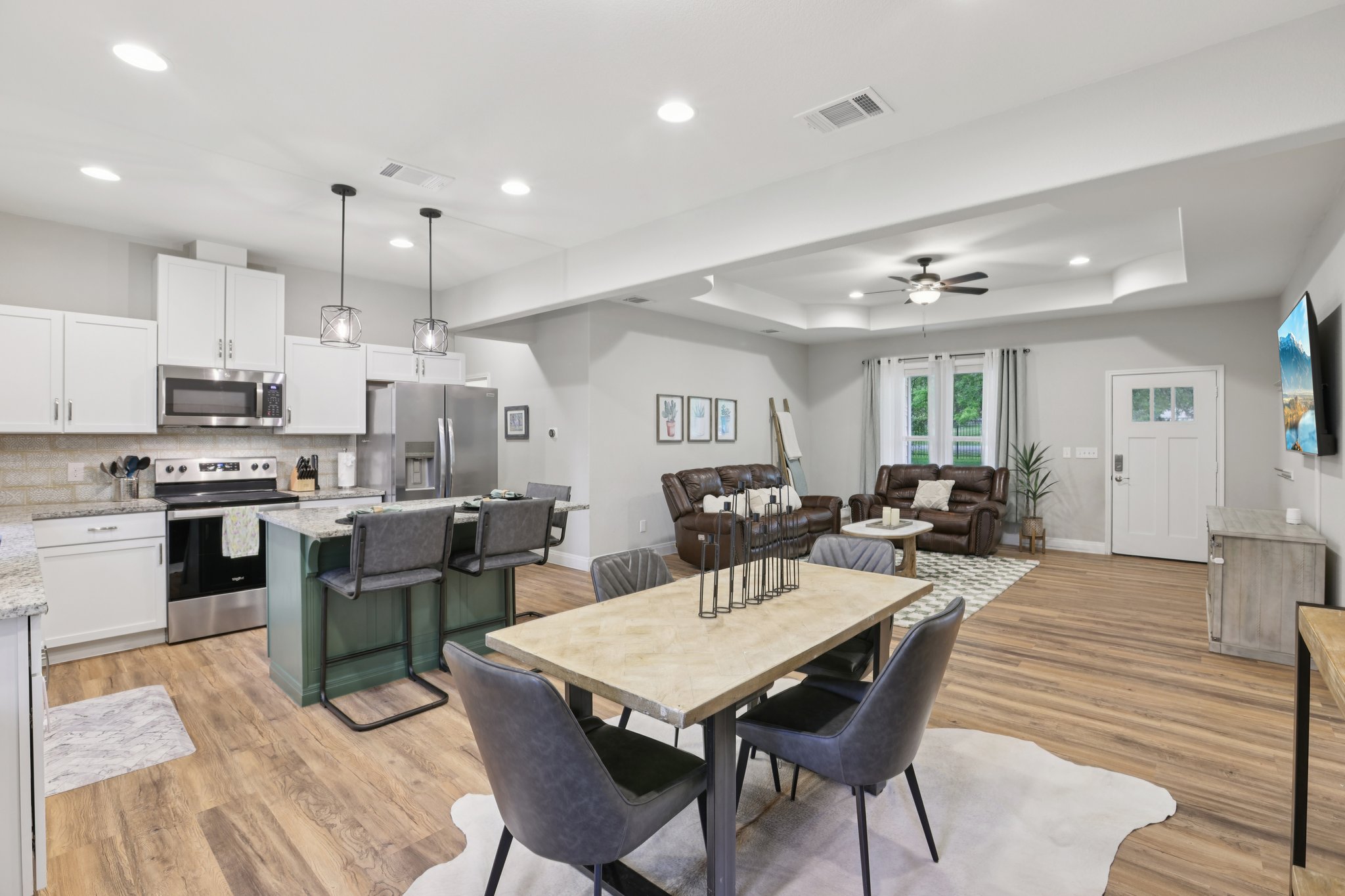 Twin Lakes Ln-S1404-006.jpg