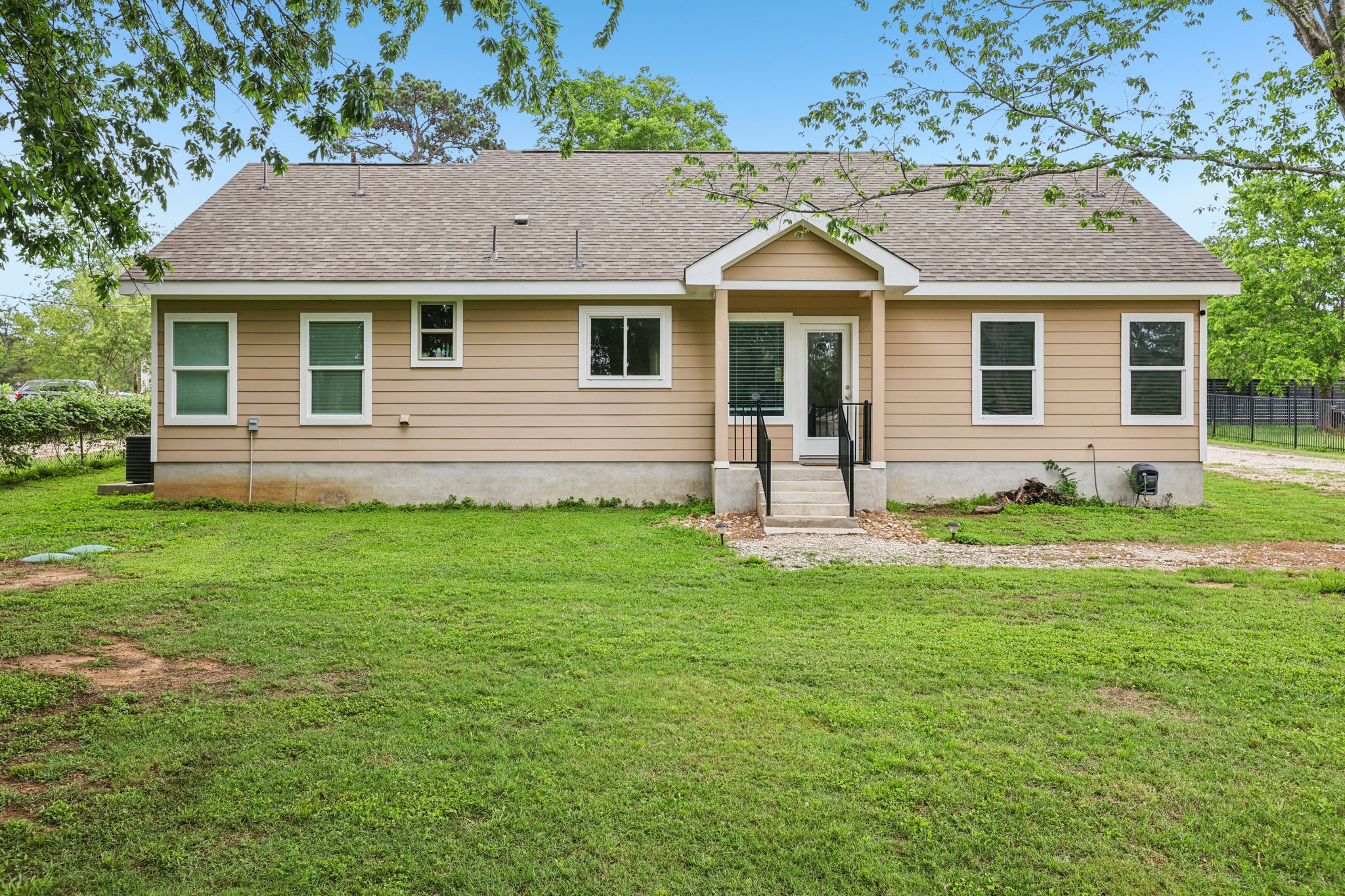 Twin Lakes Ln-S1604-012.jpg