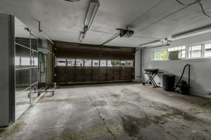  Photo 37