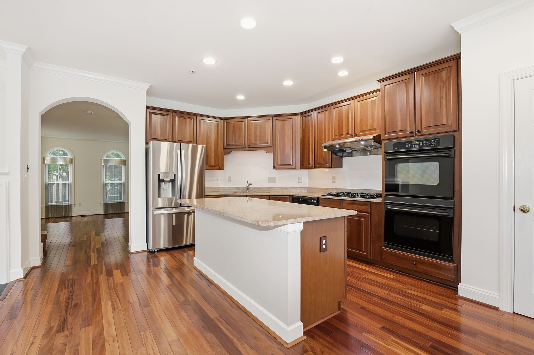 1120 Crestfield Dr _014