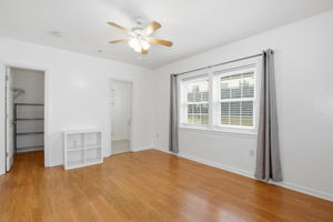 1120 Crestfield Dr _023