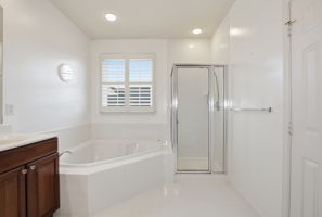1120 Crestfield Dr _033