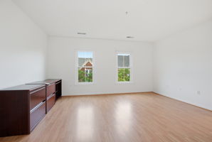 1120 Crestfield Dr _041