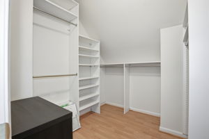 1120 Crestfield Dr _047