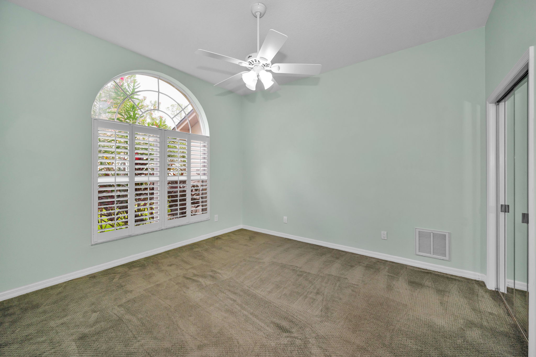 Bedroom2