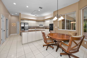 Kitchen10