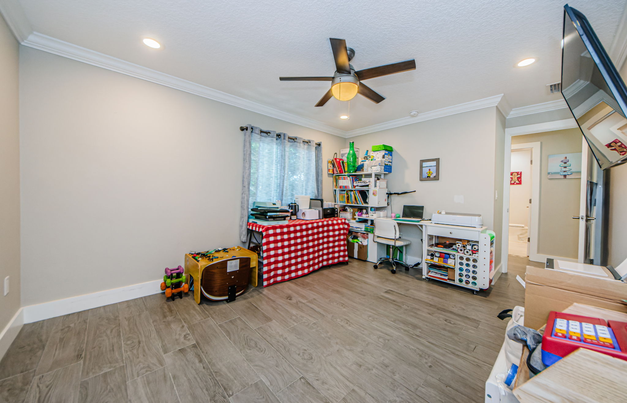 Bonus Room 1