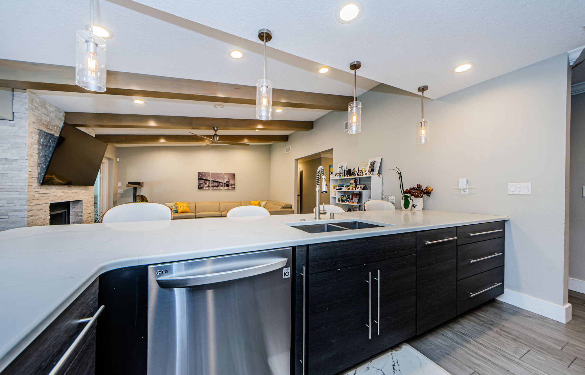 Kitchen 8