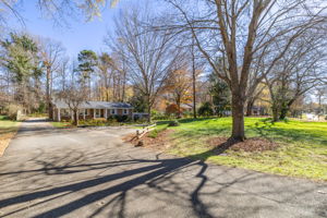 1120 Rustic Rd-5