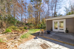 1120 Rustic Rd-32