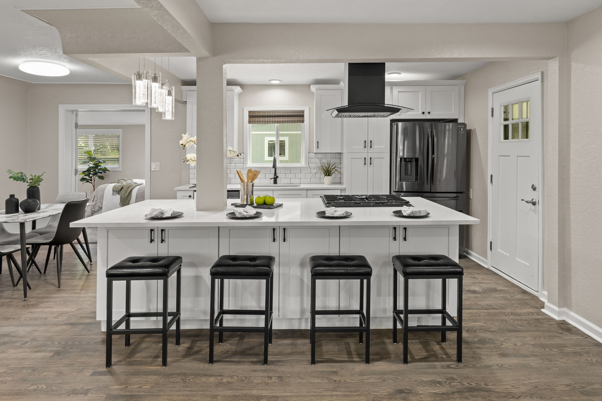 Kitchen 1