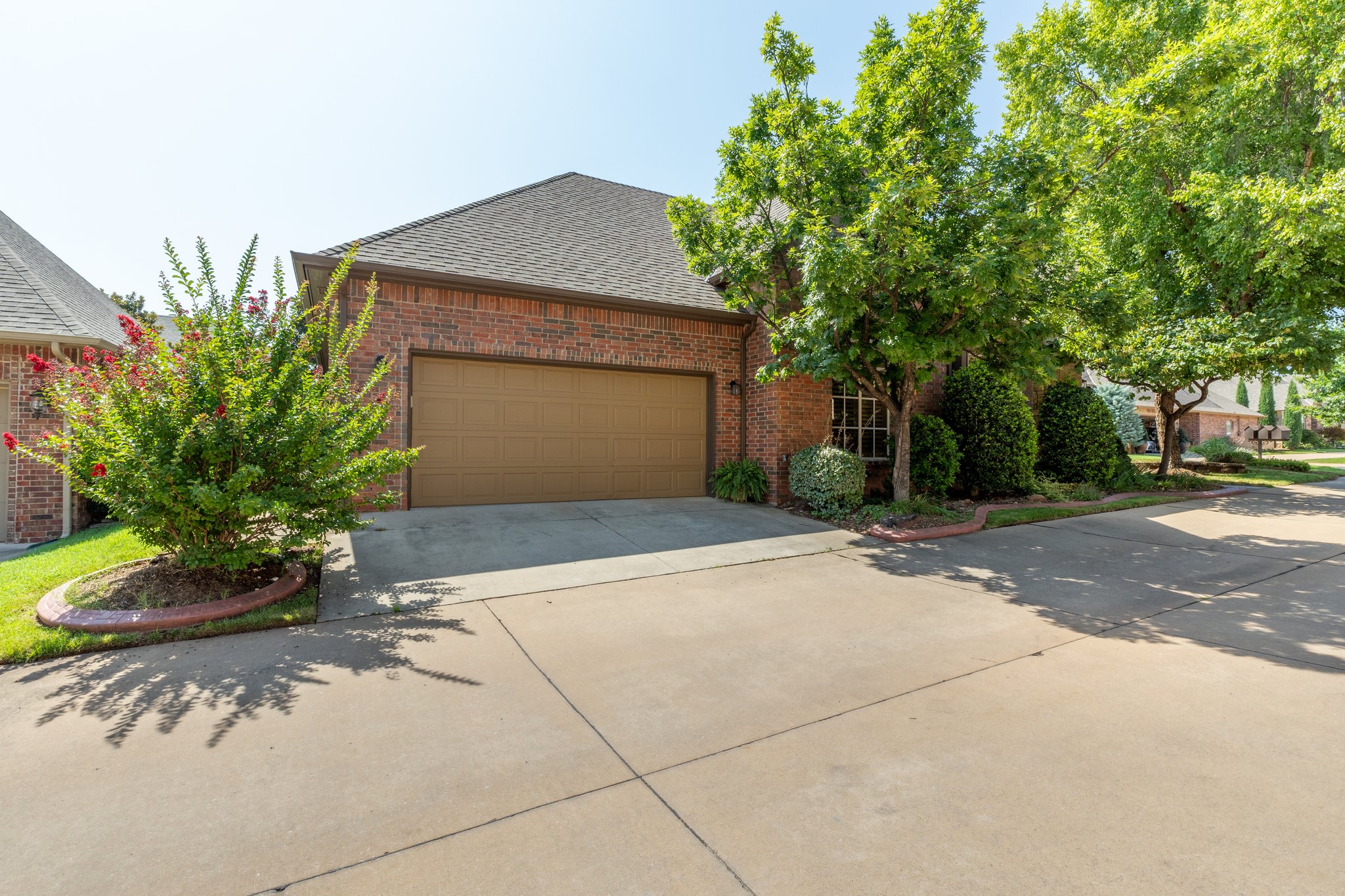 1120 Villas Creek Dr_006.jpg