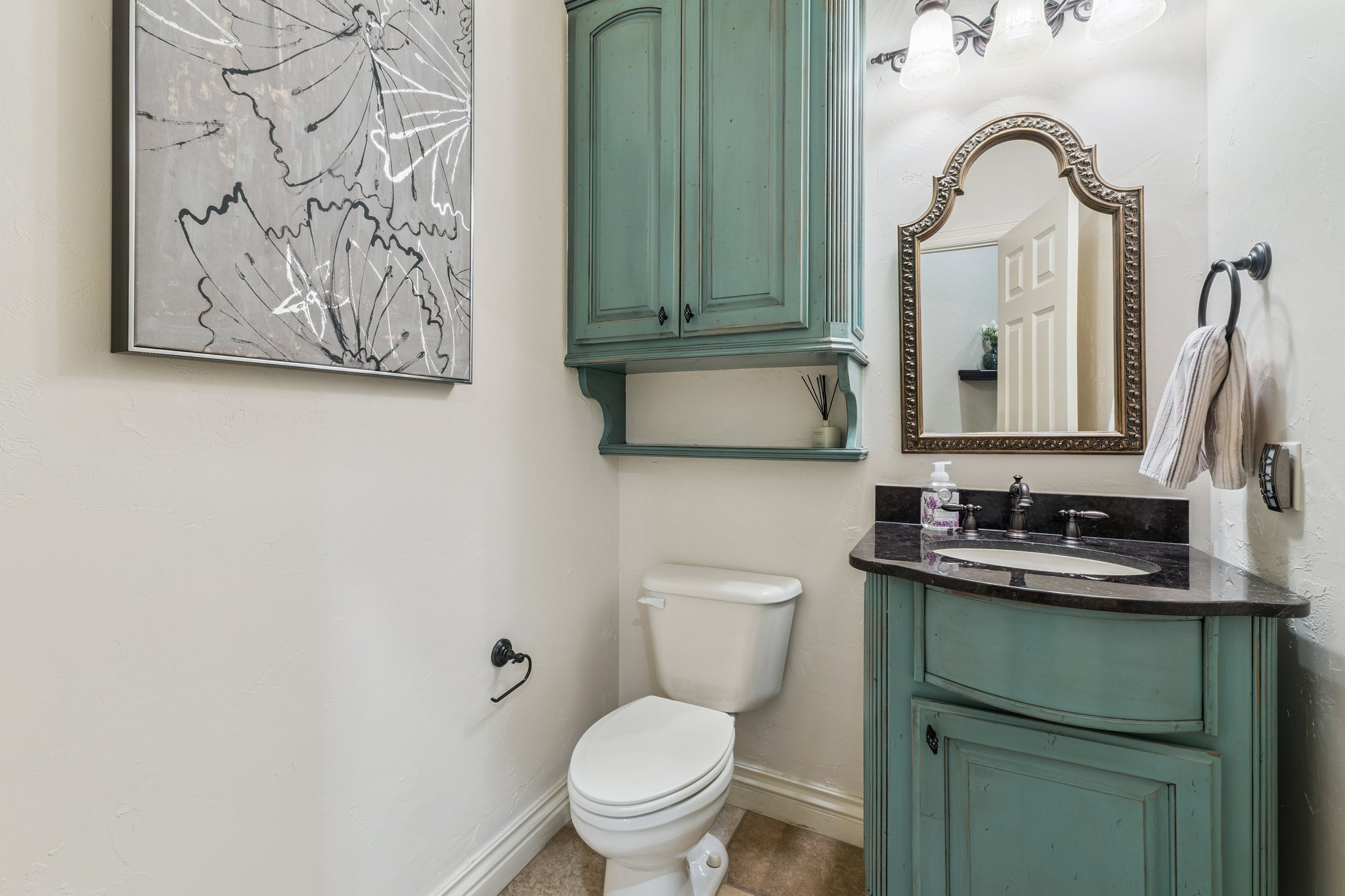 1120 Villas Creek Dr_033.jpg