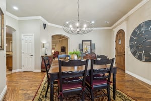 1120 Villas Creek Dr_009.jpg