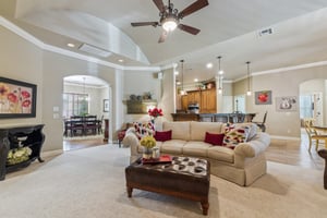 1120 Villas Creek Dr_014.jpg