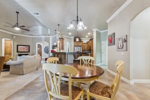 1120 Villas Creek Dr_017.jpg
