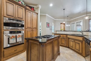 1120 Villas Creek Dr_028.jpg