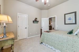 1120 Villas Creek Dr_046.jpg