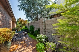 1120 Villas Creek Dr_057.jpg