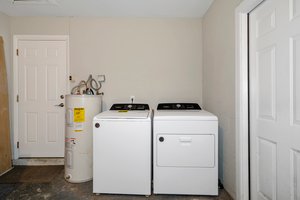  Photo 46