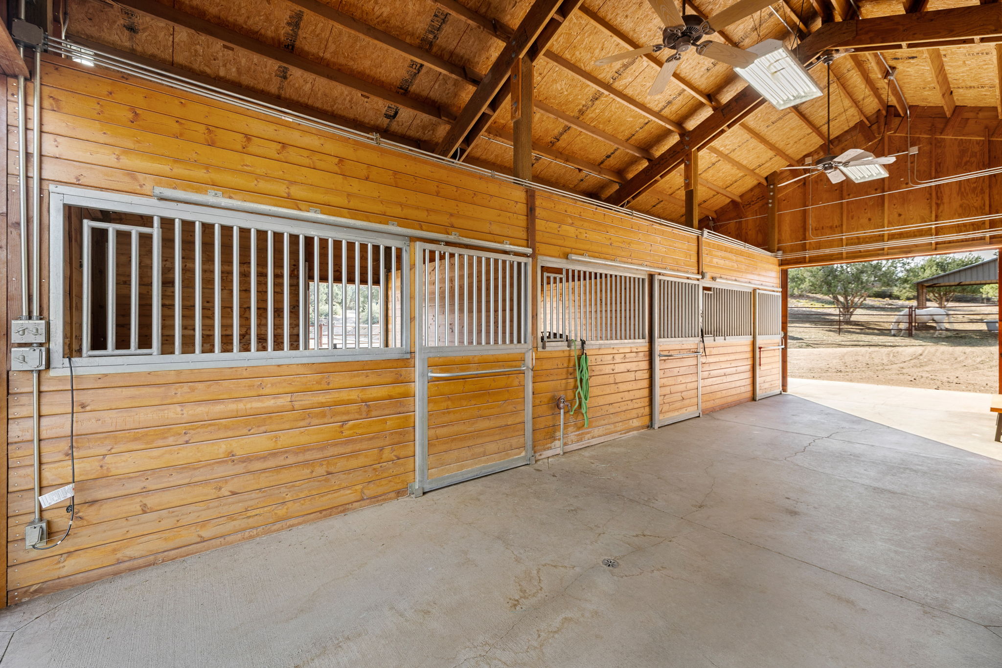 Barn_4