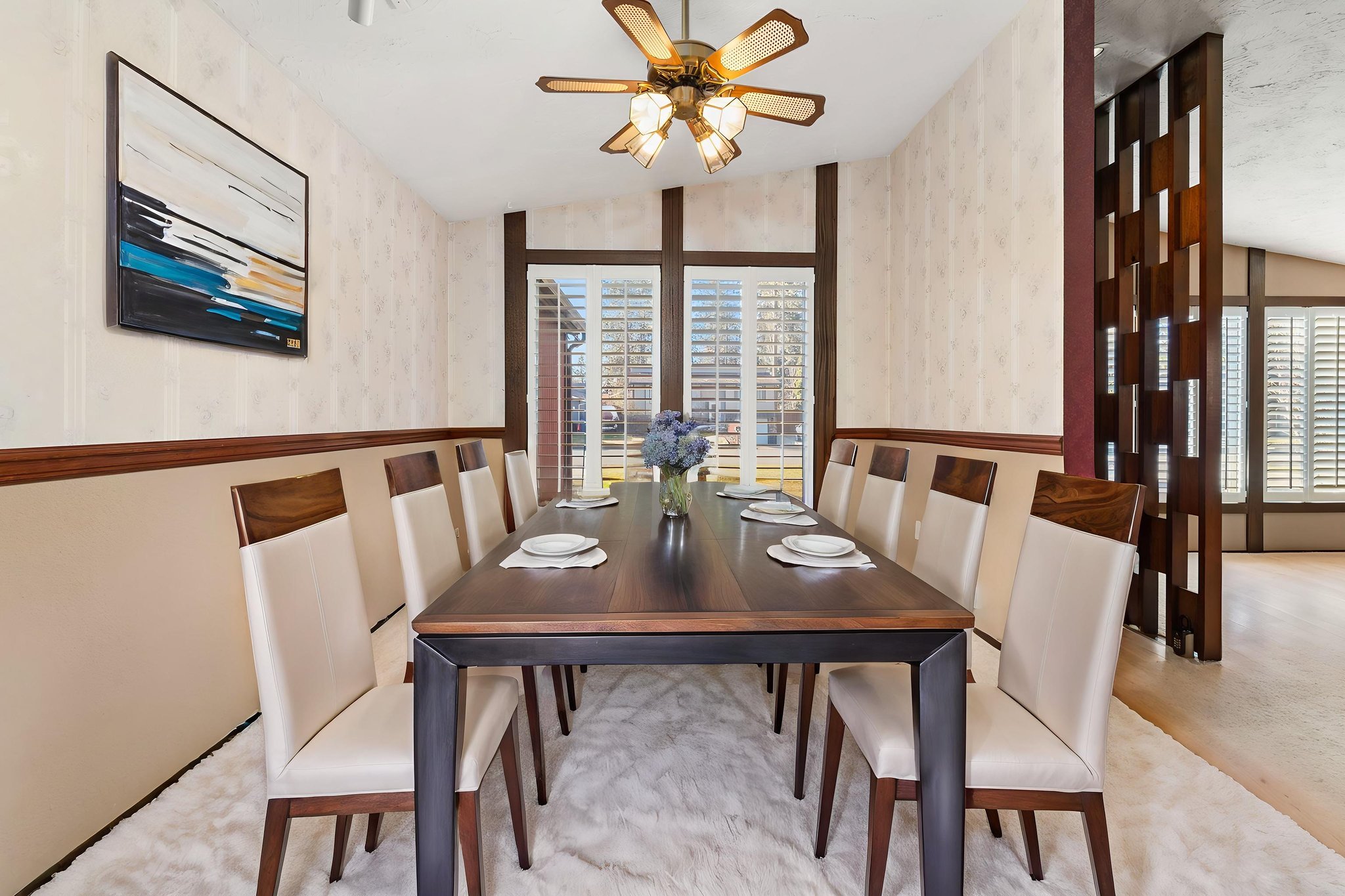 DSC04254 virtually staged.jpeg