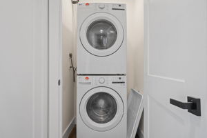  Photo 39